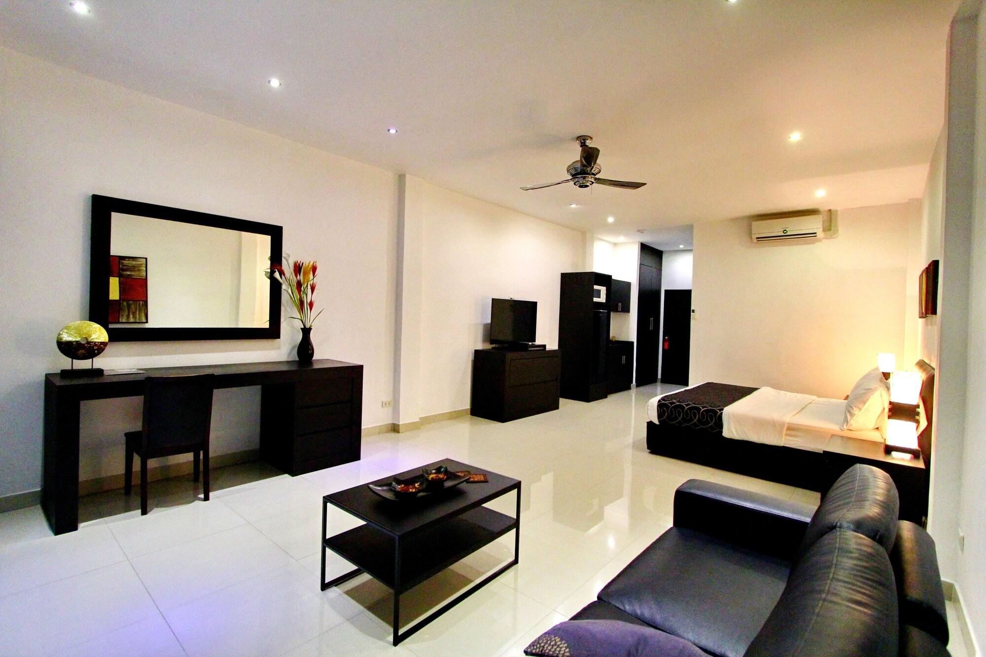 East Suites Pattaya Exterior foto